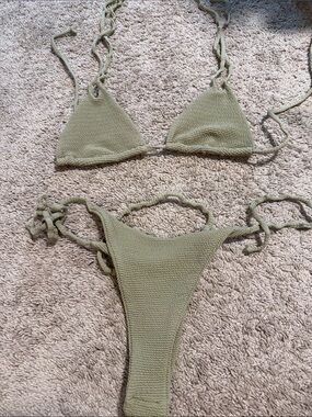 🥳 5 for $25 BUNDLE Zaful Olive Knit Triangle Bikini Set